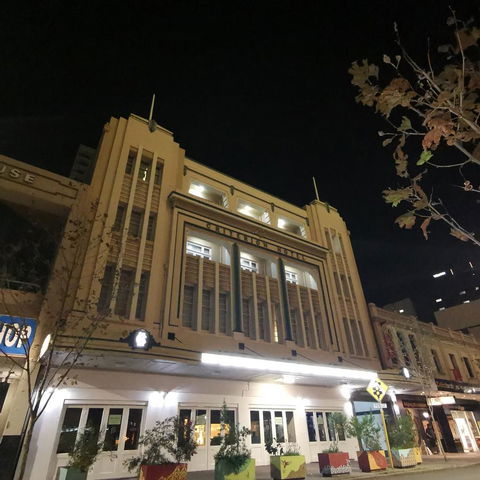 Criterion Hotel Perth - Airlie Beach Holiday 28