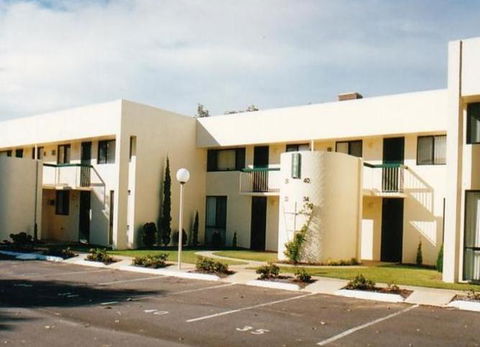 Kalbarri Beach Resort - Airlie Beach Holiday 1