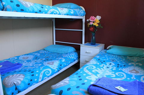 Jurien Beachfront Holiday Units - Airlie Beach Holiday 17
