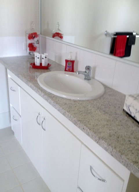 Aaratti House - Airlie Beach Holiday 7