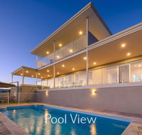32 Corella Court - Private Jetty and Pool