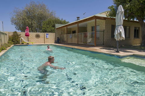 Lancelin Lodge - Airlie Beach Holiday 24
