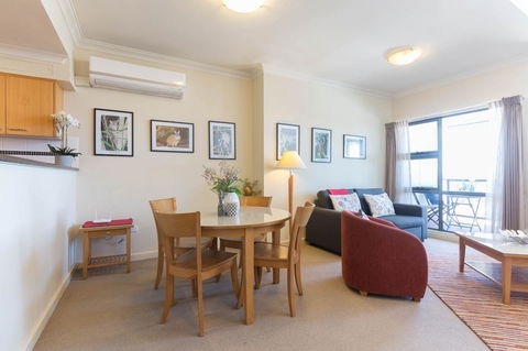 Eliza\'s Lookout - Airlie Beach Holiday 9