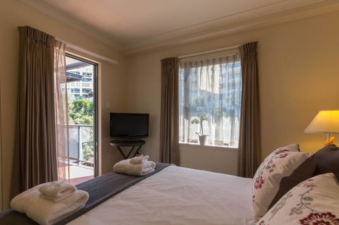 Eliza\'s Lookout - Airlie Beach Holiday 19