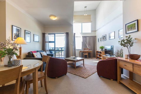 Eliza\'s Lookout - Airlie Beach Holiday 7