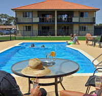 Pinnacles Edge Resort - Airlie Beach Holiday