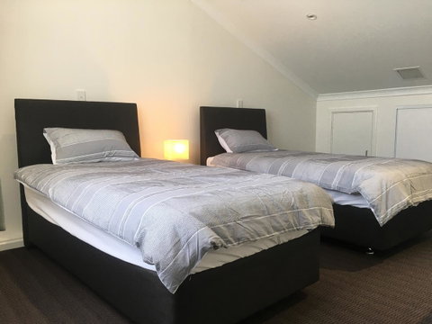 Fremantle Harbour Townhouse - Airlie Beach Holiday 2
