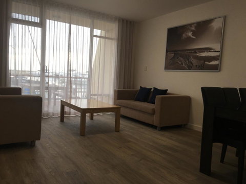 Fremantle Harbour Townhouse - Airlie Beach Holiday 4