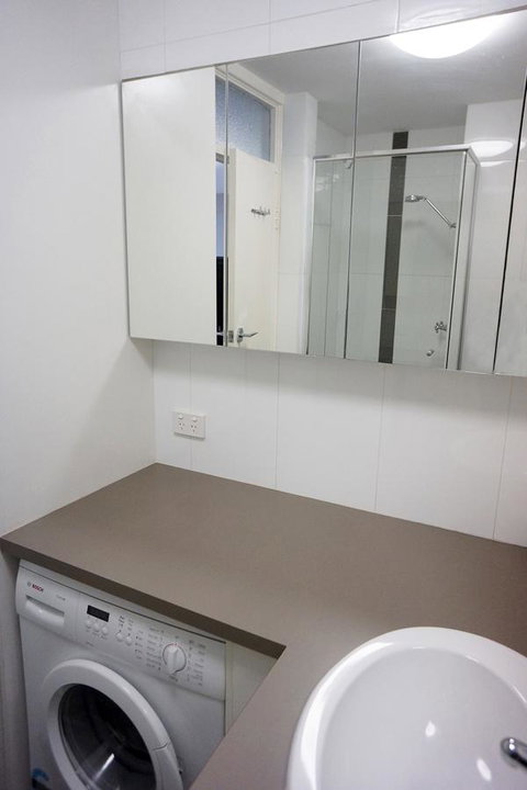 Studio 4 - Ground Floor Fremantle Apartment - Airlie Beach Holiday 15