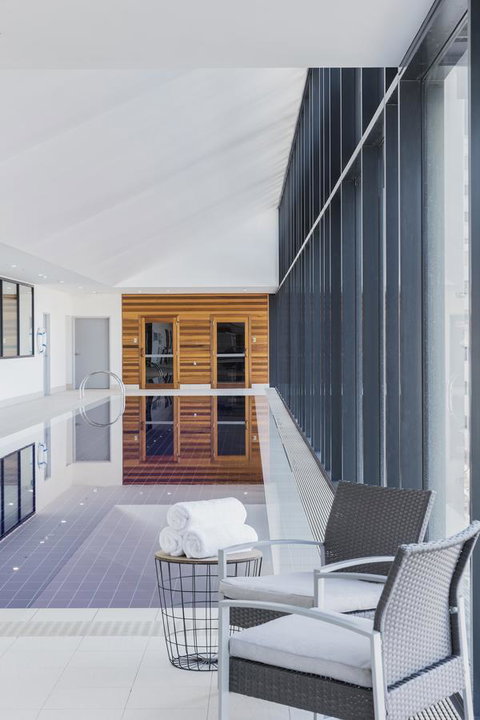 Ibis Styles Hobart - Airlie Beach Holiday 16