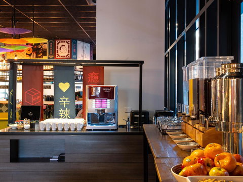 Ibis Styles Hobart - Airlie Beach Holiday 20