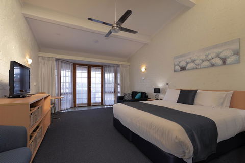 Barclay Motor Inn - Airlie Beach Holiday 1