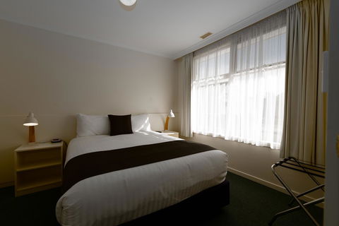 Barclay Motor Inn - Airlie Beach Holiday 5