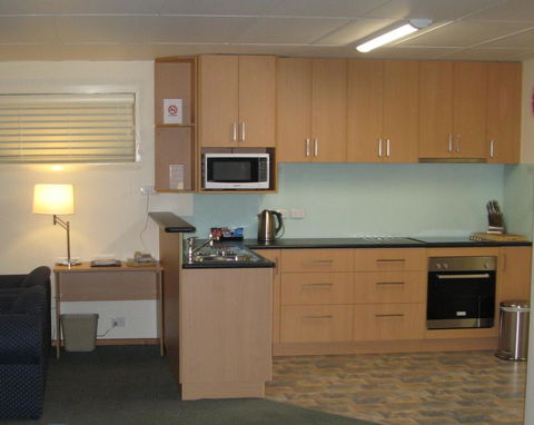 Barclay Motor Inn - Airlie Beach Holiday 28
