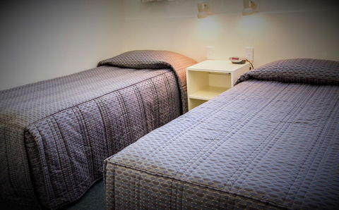 Barclay Motor Inn - Airlie Beach Holiday 23