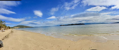 Manfield Seaside Bruny Island - Airlie Beach Holiday 24