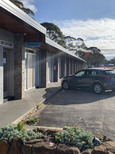 The Waterfront Wynyard - Airlie Beach Holiday 4