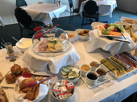 The Waterfront Wynyard - Airlie Beach Holiday 13