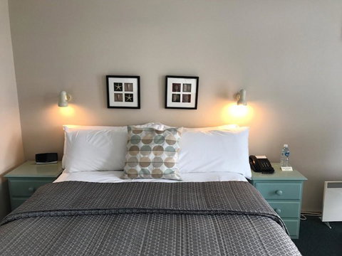 The Waterfront Wynyard - Airlie Beach Holiday 29