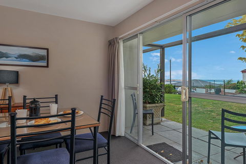Bay View Villas - Airlie Beach Holiday 8