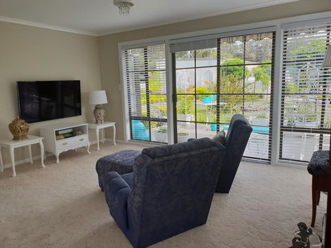 Garden By The Beach - Gateway To The East Coast, Close To Airport - Airlie Beach Holiday 5