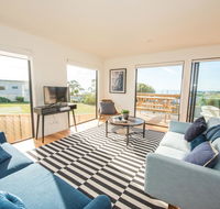Beach House XIV - Airlie Beach Holiday