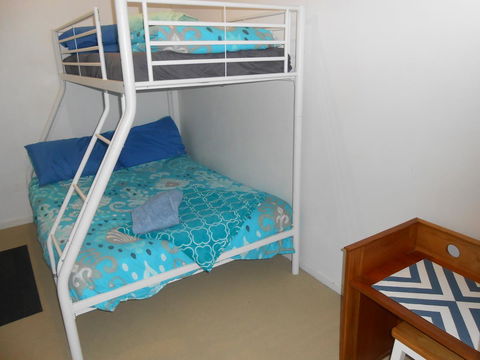 Bruny Ocean Cottage - Airlie Beach Holiday 8