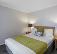 Nesuto Chippendale - Airlie Beach Holiday