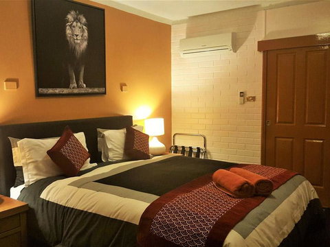 New Olympic Motel - Airlie Beach Holiday 2