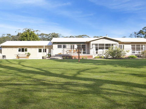 Newbury Haven - Airlie Beach Holiday 0