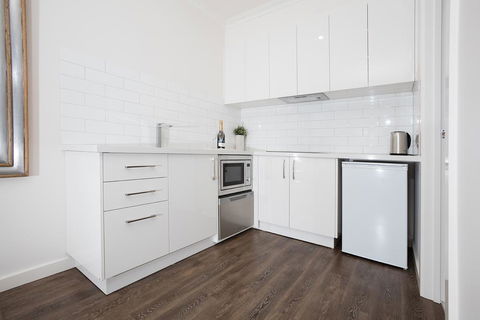 Newington Apartments - Airlie Beach Holiday 2