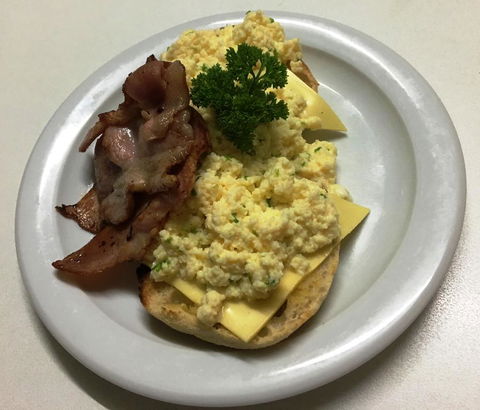 Nicholas Royal Motel - No Pets Allowed - Airlie Beach Holiday 1