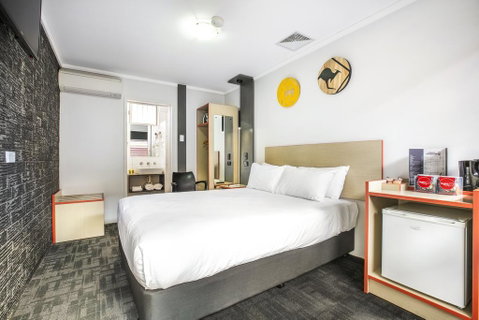 Nightcap At Jamison Hotel - Airlie Beach Holiday 0