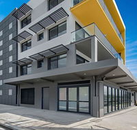 Nouveau On Young - Airlie Beach Holiday
