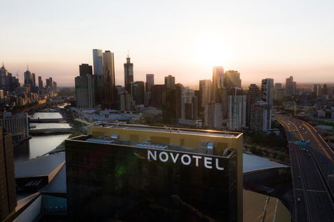 Novotel Melbourne South Wharf - Airlie Beach Holiday 2