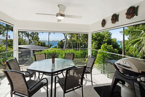 Oasis 25 Hamilton Island - Airlie Beach Holiday 3