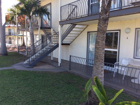 Ocean Breeze Units - Airlie Beach Holiday 2