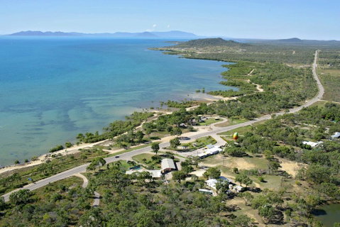 Ocean View Motel Bowen - Airlie Beach Holiday 1
