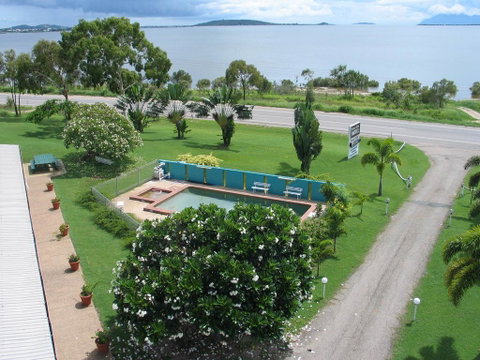Ocean View Motel Bowen - Airlie Beach Holiday 0