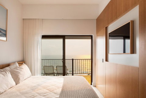 Pacific Hotel Yamba - Airlie Beach Holiday 2
