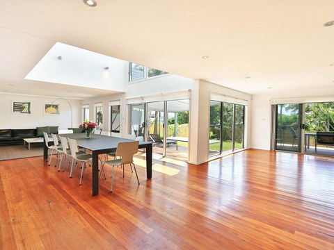 Palm Oasis - Family Friendly Accommodation Just A Short Walk To Werri Beach - Airlie Beach Holiday 3