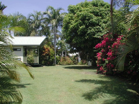Palm View Holiday Apartments - Airlie Beach Holiday 1