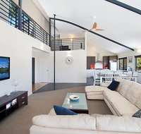 Pandanus - Lennox Head - Airlie Beach Holiday