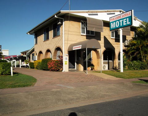 Paradise Motel - Airlie Beach Holiday 0