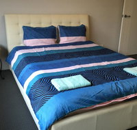 Perth Urban Vacation Home - Close to City  Airport - Airlie Beach Holiday