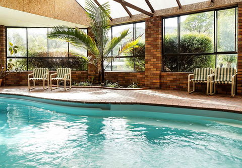 Pinnacle Holiday Lodge - Airlie Beach Holiday 0