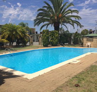 Platinum Motel - Airlie Beach Holiday