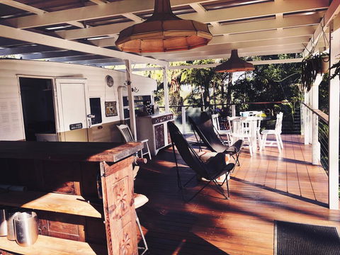 Poppy Luxe Caravan In The Byron Bay Hinterland - Airlie Beach Holiday 2