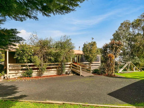 Powlett Place - Airlie Beach Holiday 0