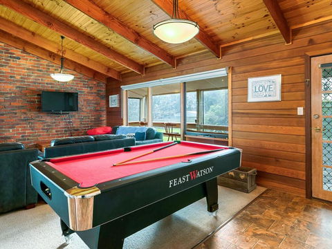 Powlett Place - Airlie Beach Holiday 1